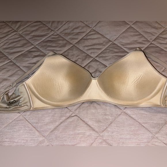 Maidenform 09454 Comfort Devotion No Wire Extra Coverage Bra In Beige/Nude - 38B - Picture 3 of 3